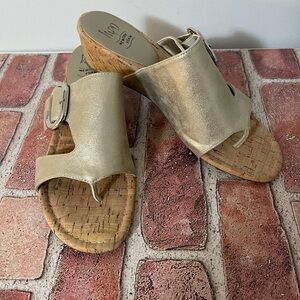 Women's Impo Giselle Gold Cork Wedge Slip On Sandals SZ 8.5